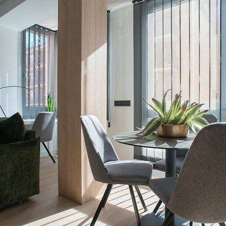 Apartaments Turistics Cardona IV Екстер'єр фото