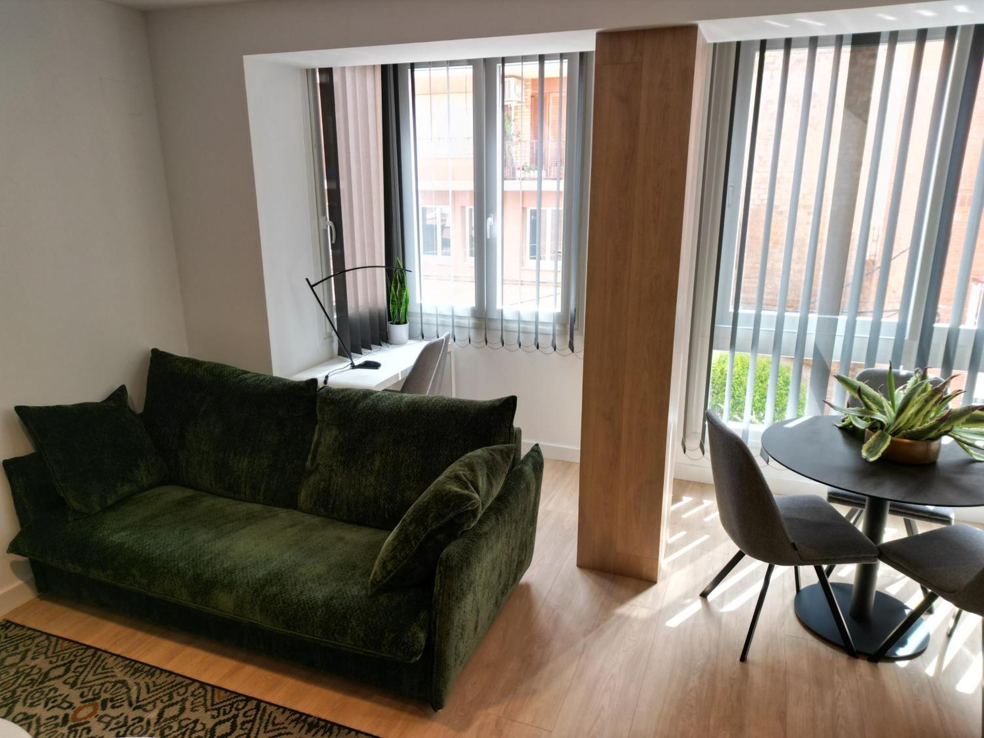 Apartaments Turistics Cardona IV Екстер'єр фото
