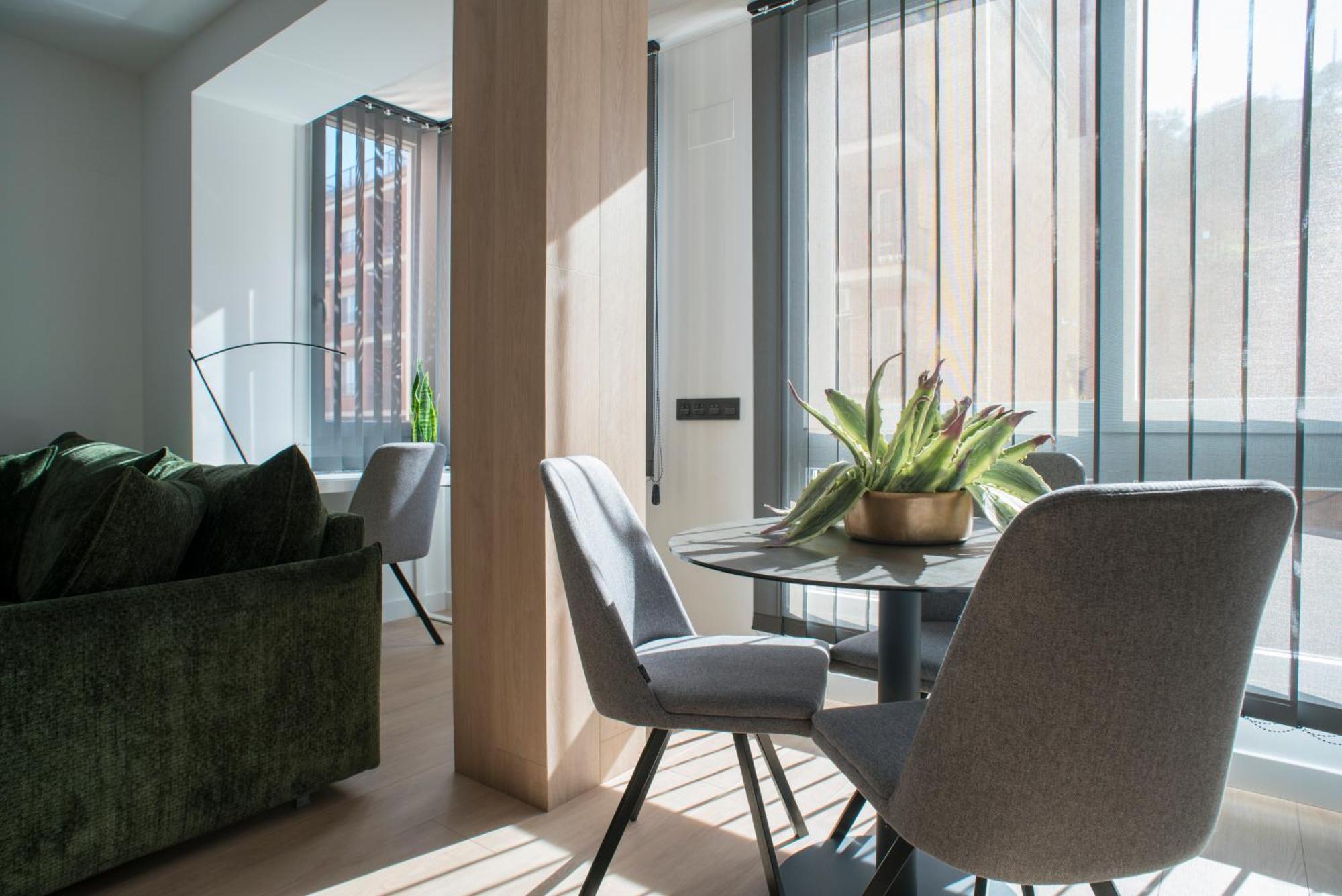 Apartaments Turistics Cardona IV Екстер'єр фото