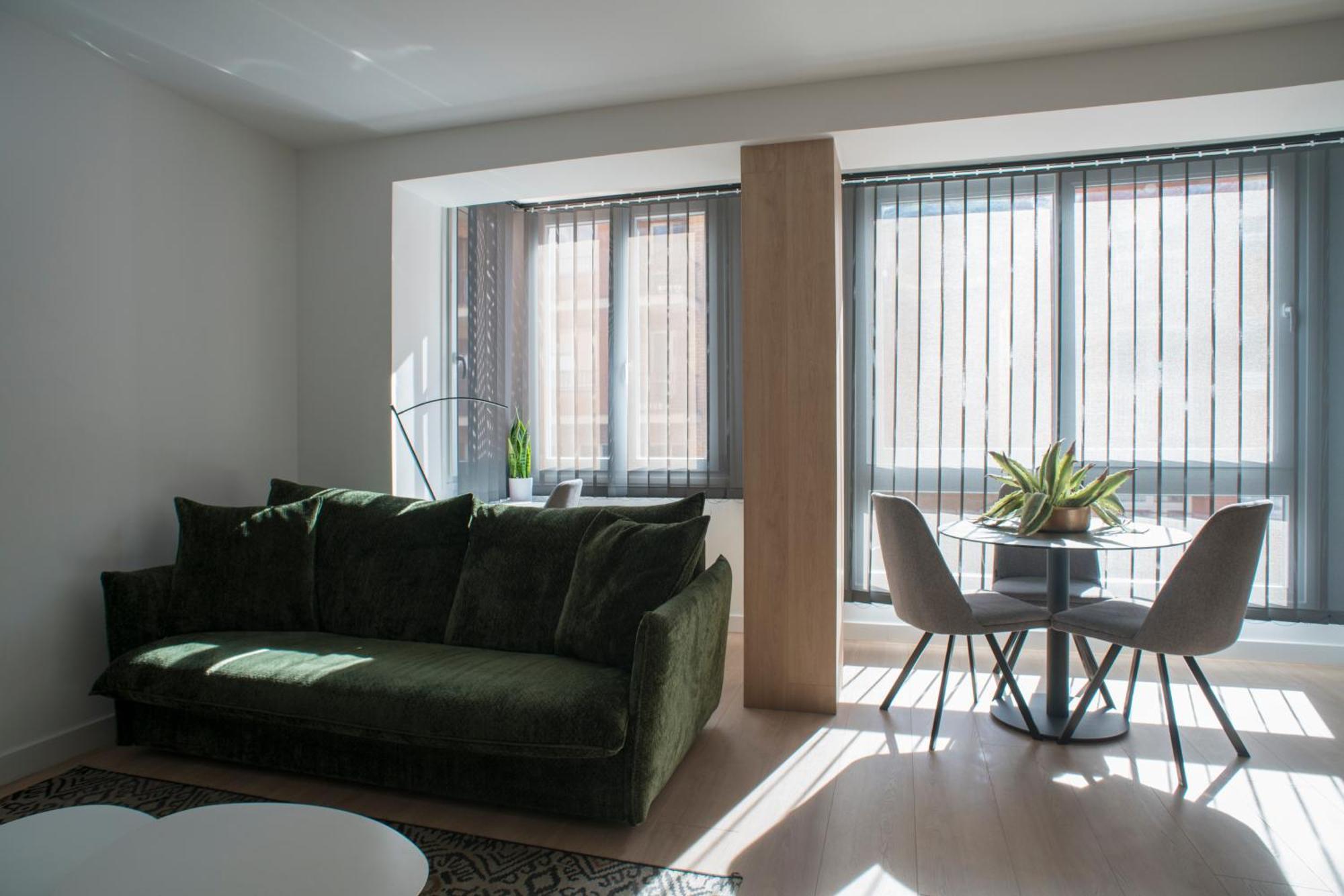 Apartaments Turistics Cardona IV Екстер'єр фото