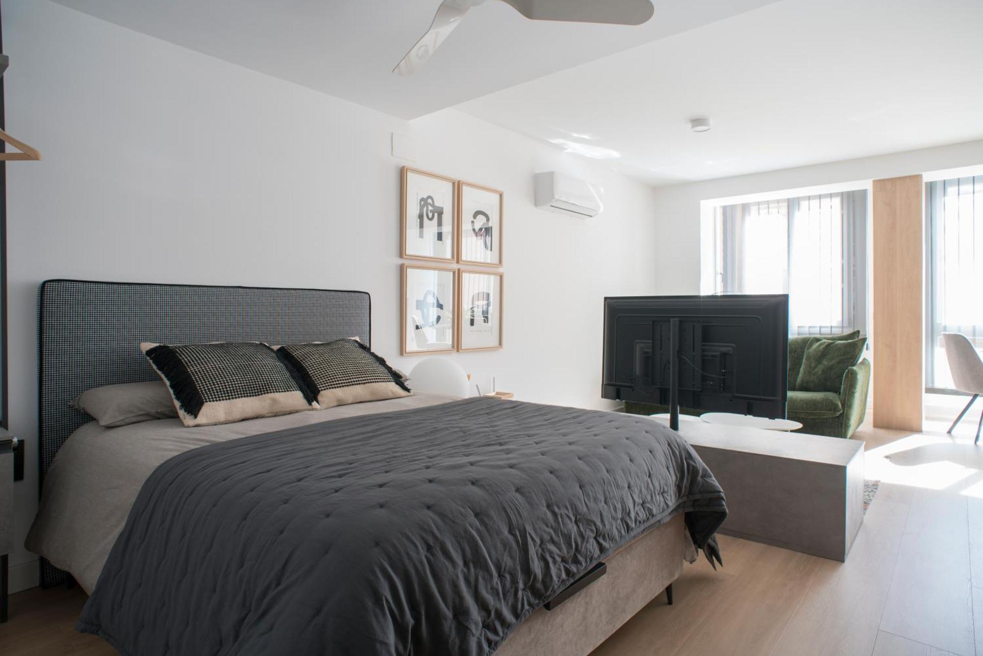 Apartaments Turistics Cardona IV Екстер'єр фото